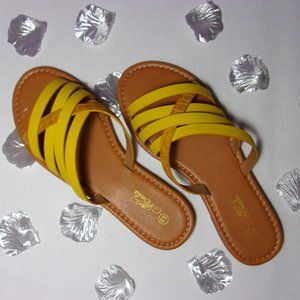 Mata  Sandals